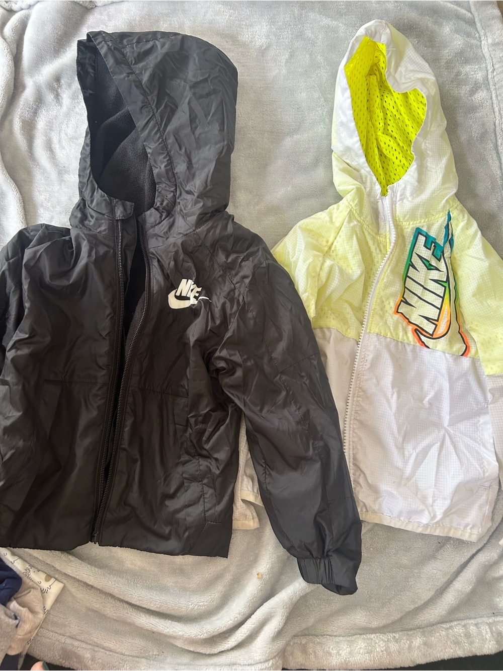 Nike Kids Hooded Windbreaker Jackets - Black & White with Neon Yellow